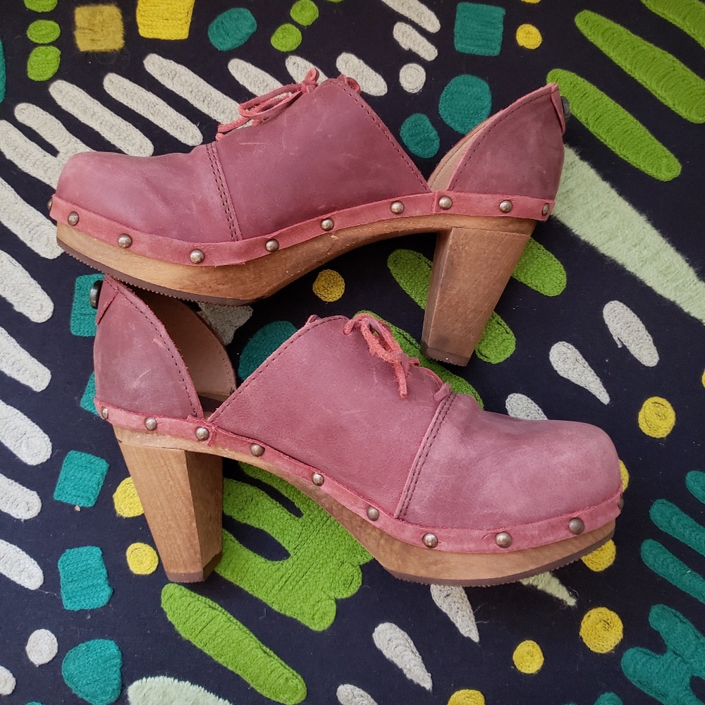 Anthropologie Levade clogs by Sanrita sz 39 / 9